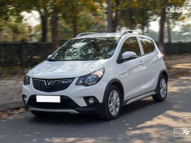 Có nên mua xe VinFast Fadil 2020 cũ không? a2