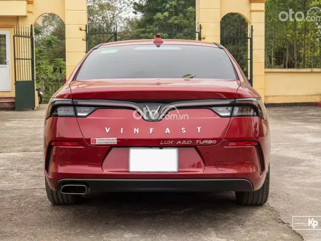 Có nên mua xe VinFast Lux A2.0 2020 cũ không? Có nên mua xe VinFast Lux A2.0 2020 cũ không?.