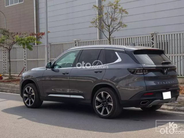 VinFast Lux SA2.0.