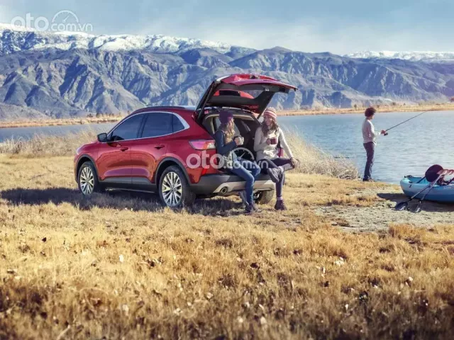 Ngoại thất xe Ford Escape 2018