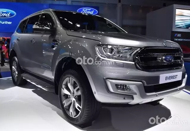 Ford Everest 2017 là mẫu SUV 7 chỗ với nhiều tiện nghi hiện đại 1