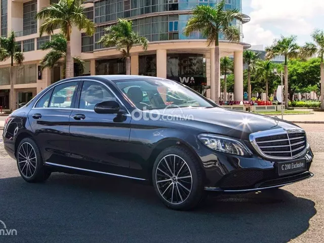 Thông tin xe Mercedes-Benz C200 2020 1