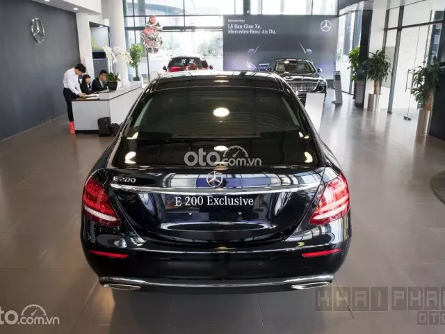 Có nên mua xe Mercedes-Benz E200 2020 cũ? 1