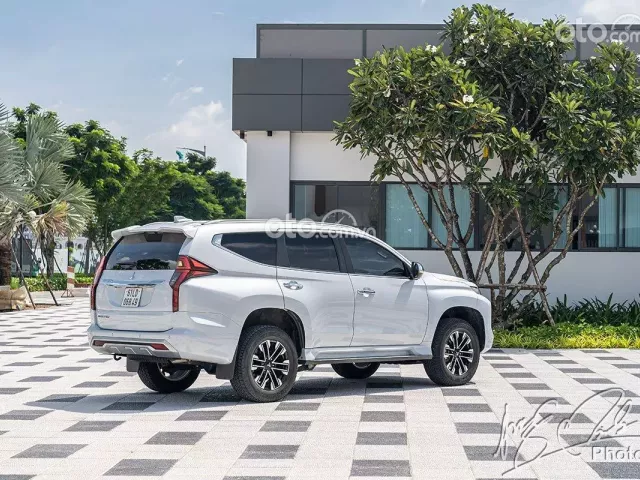 Ngoại thất xe Mitsubishi Pajero Sport 2020 1