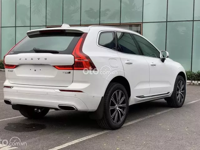 Tổng quan xe Volvo XC60.