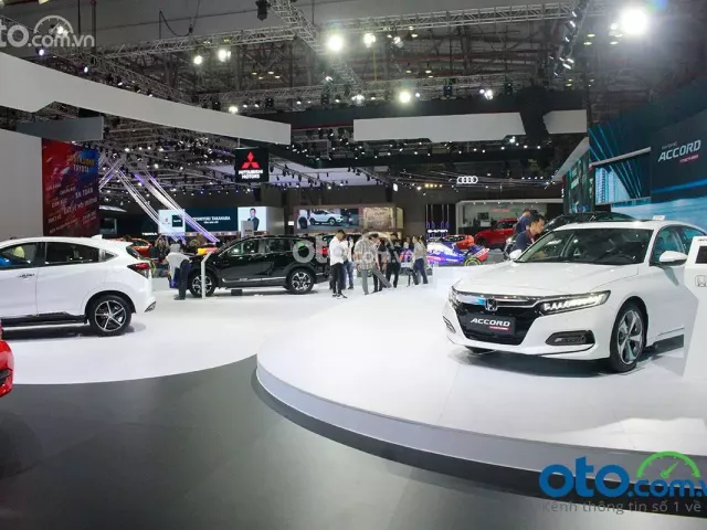 Giới thiệu xe Honda Accord 2019 1