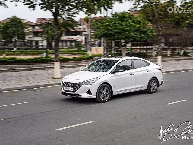 Hyundai Accent 2021 bán tại thị trường Việt thuộc thế hệ thứ 5. 1