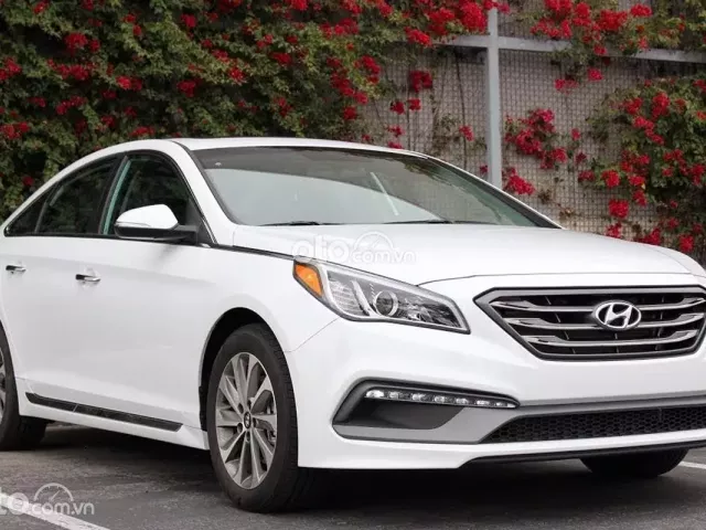 Giá xe Hyundai Sonata cũ Giá xe Hyundai Sonata cũ.