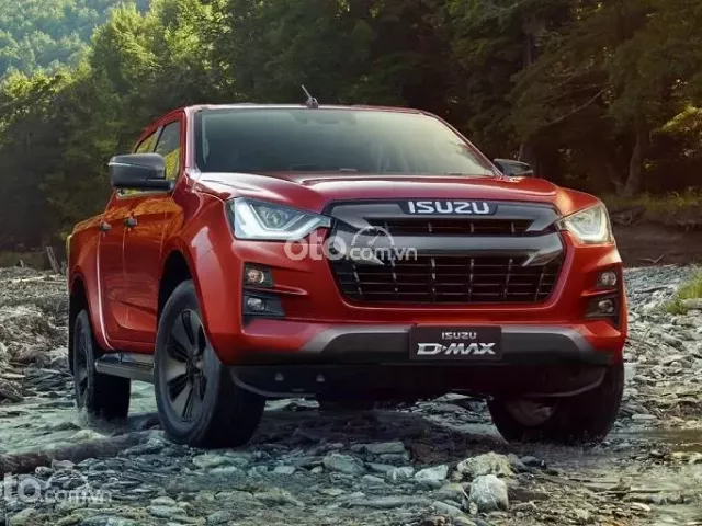 Xe Isuzu D-Max 2020 có mức giá bán khá tốt so với đối thủ cùng phân khúc 1