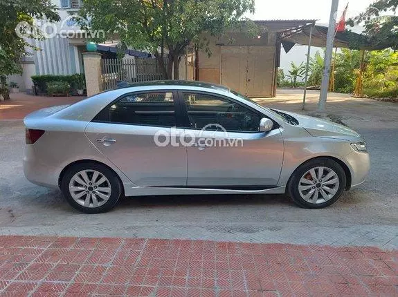 Trên thị trường, nguồn cung xe KIA Cerato dưới 300 triệu rất phong phú. Trên thị trường, nguồn cung xe KIA Cerato dưới 300 triệu rất phong phú.