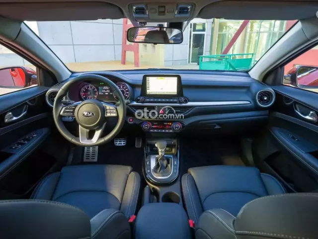 Nội thất xe Kia Forte cũ