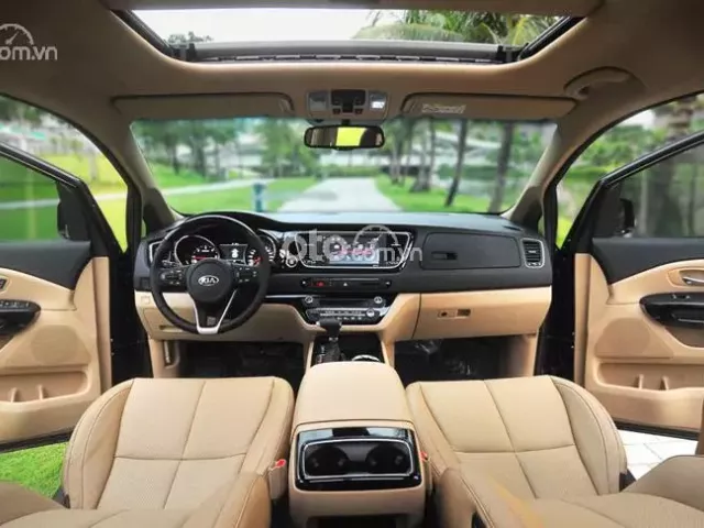 Nội thất xe Kia Sedona 2017 Nội thất xe Kia Sedona 2017