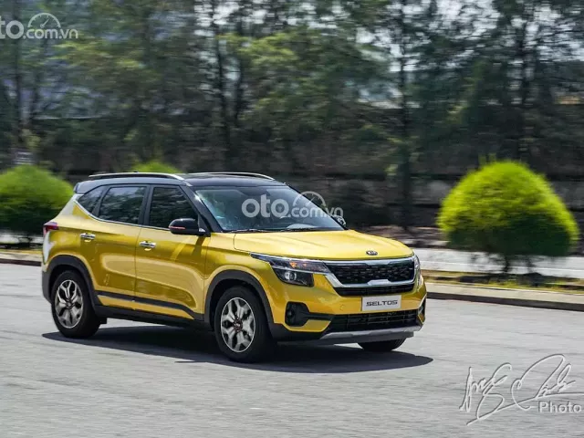 mua xe Kia Seltos 2020 cũ.