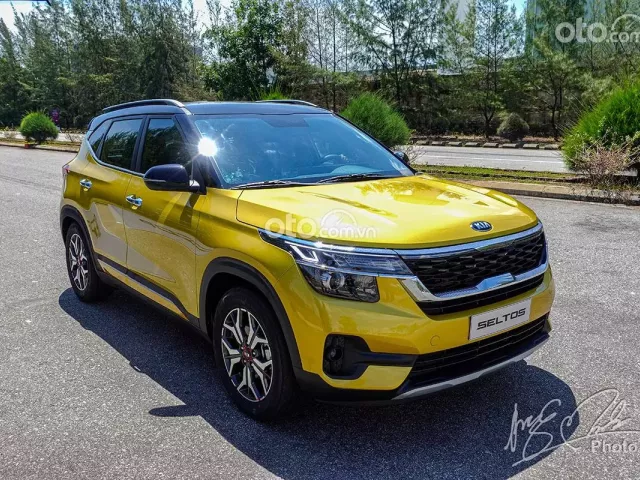 Giới thiệu xe Kia Seltos 2020.