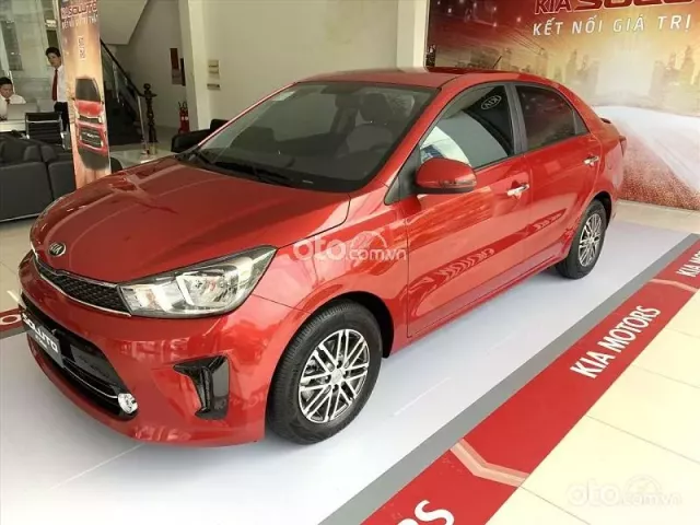 Đánh giá xe Kia Soluto 2019.