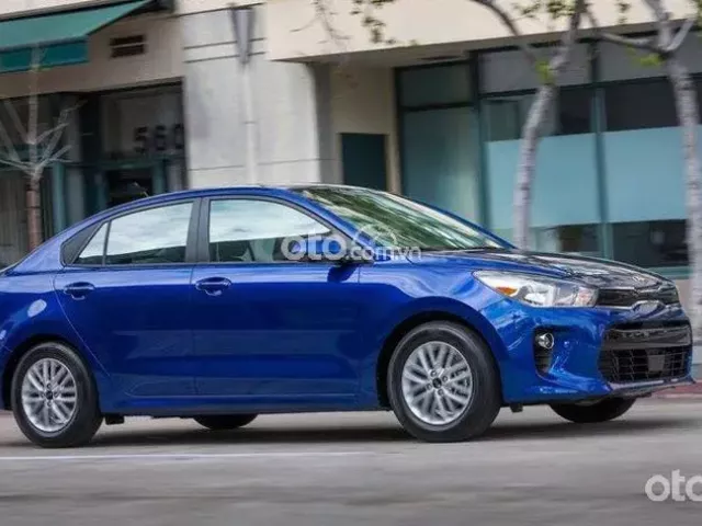 Ngoại thất xe Kia Soluto 2020 2