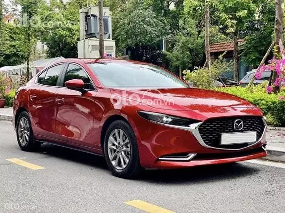 Mazda 3 là mẫu xe ăn khách nhất phân khúc sedan hạng C. Mazda 3 là mẫu xe ăn khách nhất phân khúc sedan hạng C. 1