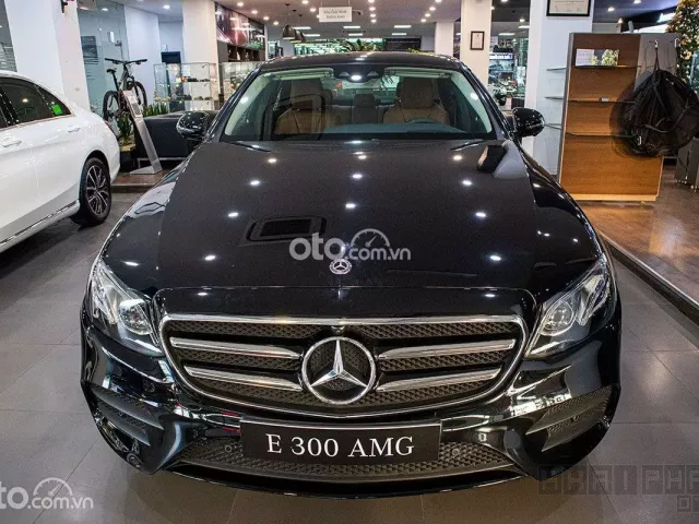 Mua bán xe Mercedes-Benz E300 2020 Mua bán xe Mercedes-Benz E300 2020.