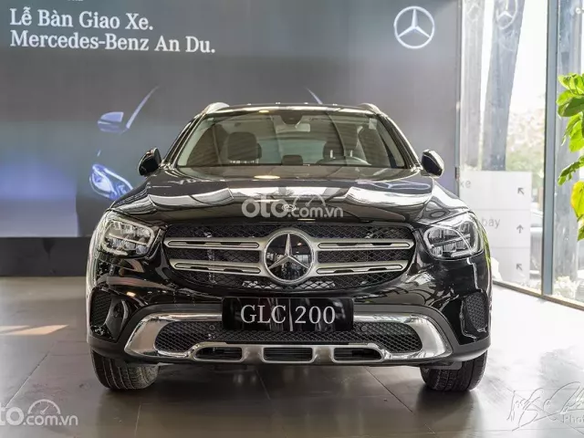 Những điểm nổi bật trên xe Mercedes-Benz GLC 200 2020 1