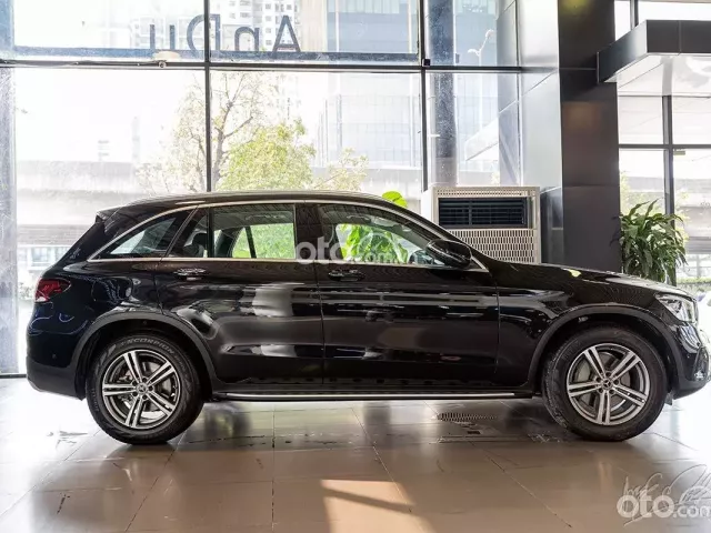 Giá xe Mercedes-Benz GLC 200 2020 1