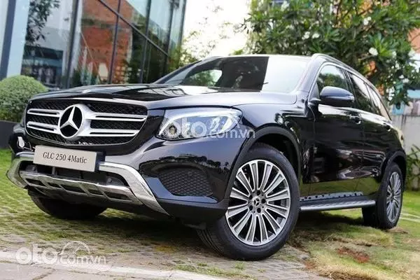 Giá xe Mercedes GLC 250 a2