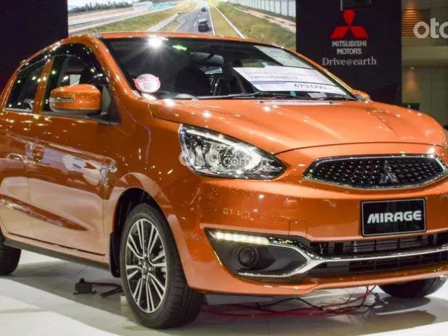 Mitsubishi Mirage 2016.
