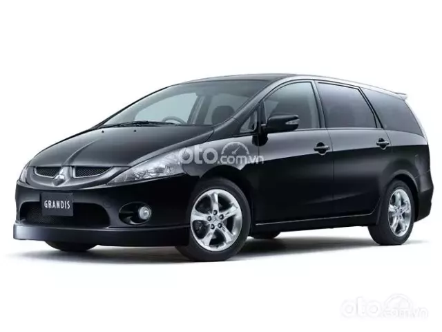 Đánh giá xe Mitsubishi Grandis Đánh giá xe Mitsubishi Grandis