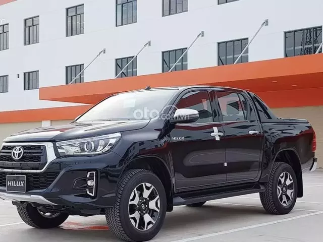 Mua bán xe Toyota Hilux 2018 cũ ở đâu
