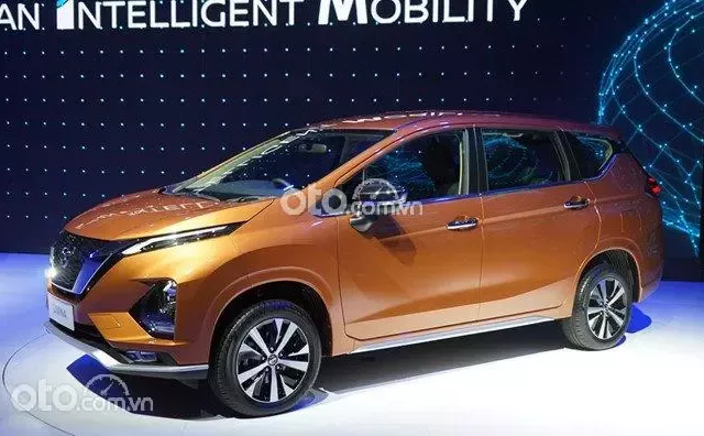 Nissan Grand Livina là mẫu MVP mới đang được săn đón