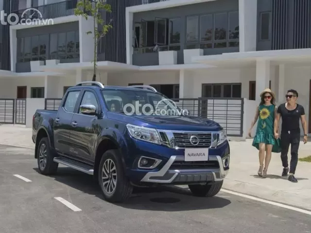 Giới thiệu xe Nissan Navara 2018 1