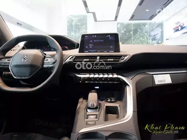Peugeot 5008 2020 sử dụng màn hình kỹ thuật số HUD 12,3-inch 1
