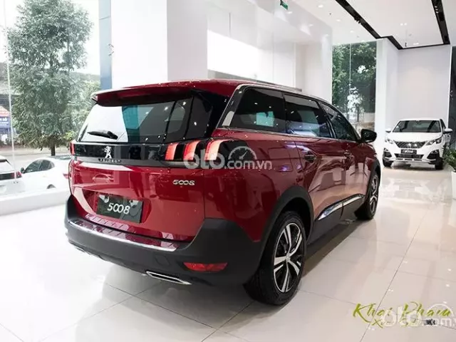 Những điểm nổi bật trên xe Peugeot 5008 1