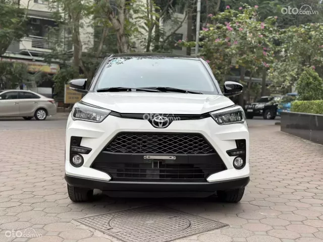 Tìm hiểu thêm về xe Toyota Raize 2021.