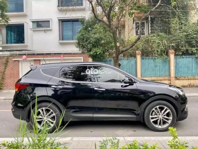 tổng quan Hyundai SantaFe 2016.