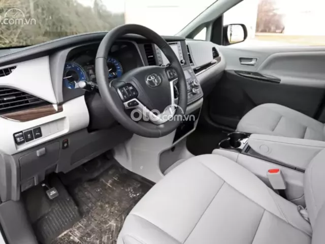 Tìm hiểu thêm về nội thất Toyota Sienna 2019.