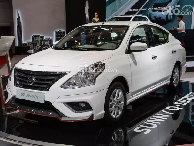 Nissan Sunny.