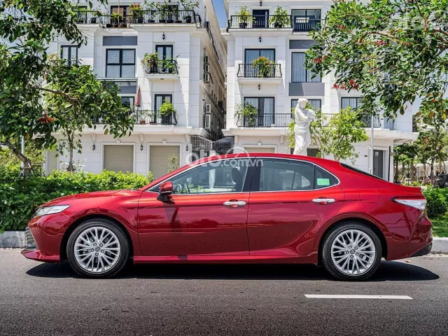 Những điểm nhấn nổi bật của Toyota Camry 2019 1