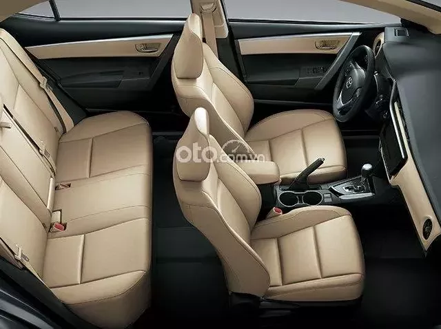 Nội thất xe Toyota Corolla Altis 2019 1