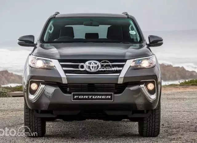 Toyota Fortuner 2019 1