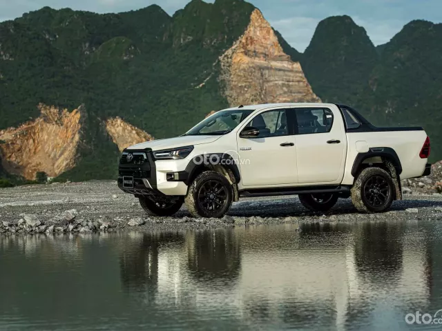 Toyota Hilux 2020 xứng đáng là lựa chọn tốt cho gia đình và những ai thích phiêu lưu 1