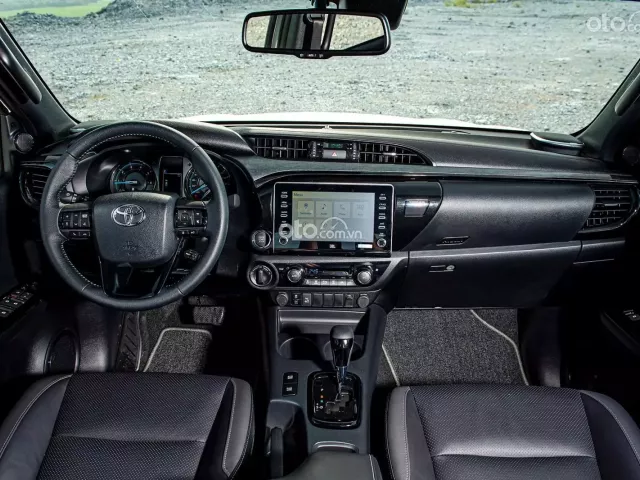 Xe Toyota Hilux 2020 có thiết kế ấn tượng 1
