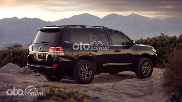 Ngoại thất xe Toyota Land Cruiser 2019