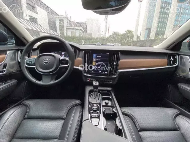 Tổng quan xe Volvo S90 2020.