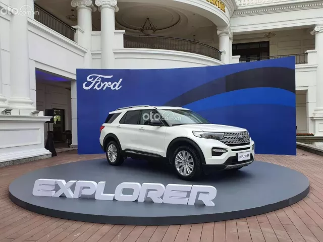 Những điểm mới của Ford Explorer thế hệ mới so với bản cũ