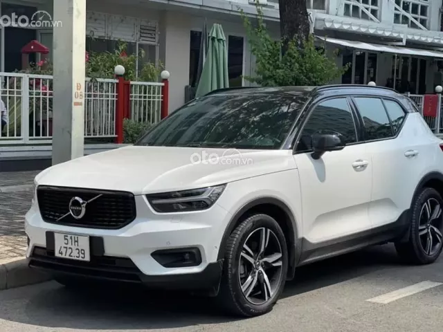giá bán xe Volvo XC40 2020 cũ.