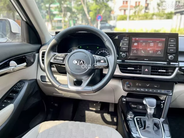 Tổng quan xe KIA Seltos 2021 Tổng quan xe KIA Seltos 2021