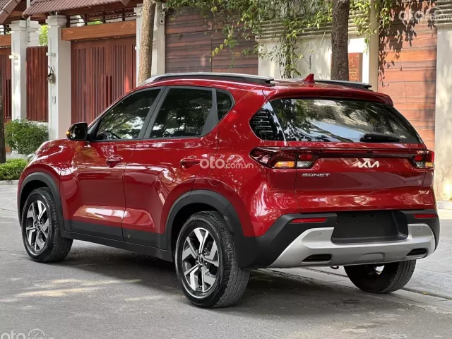 Có nên mua xe KIA Sonet 2021cũ?
