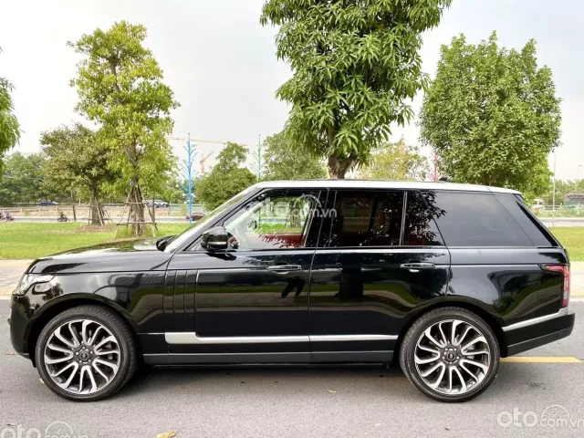 Có nên mua xe Land Rover Range Rover 2015 cũ không?