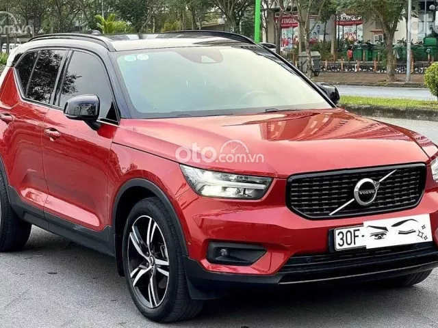 Có nên mua xe Volvo XC40 2020 không?.