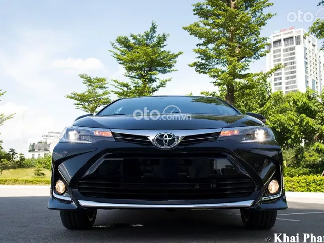 Có nên mua Toyota Corolla Altis 2021 cũ?